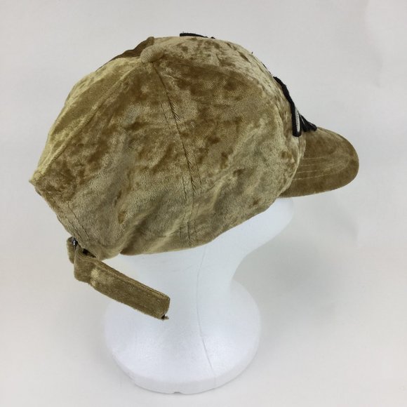 Designer velvet embroidery floral print cap hat - Picture 5 of 6